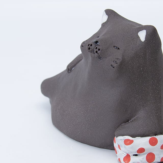 Sunday Sleepy Cat (Black)