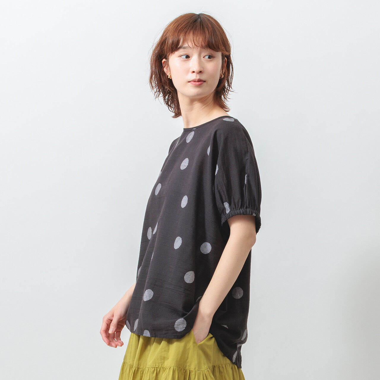 夏季輕薄圓點泡泡袖T-shirt