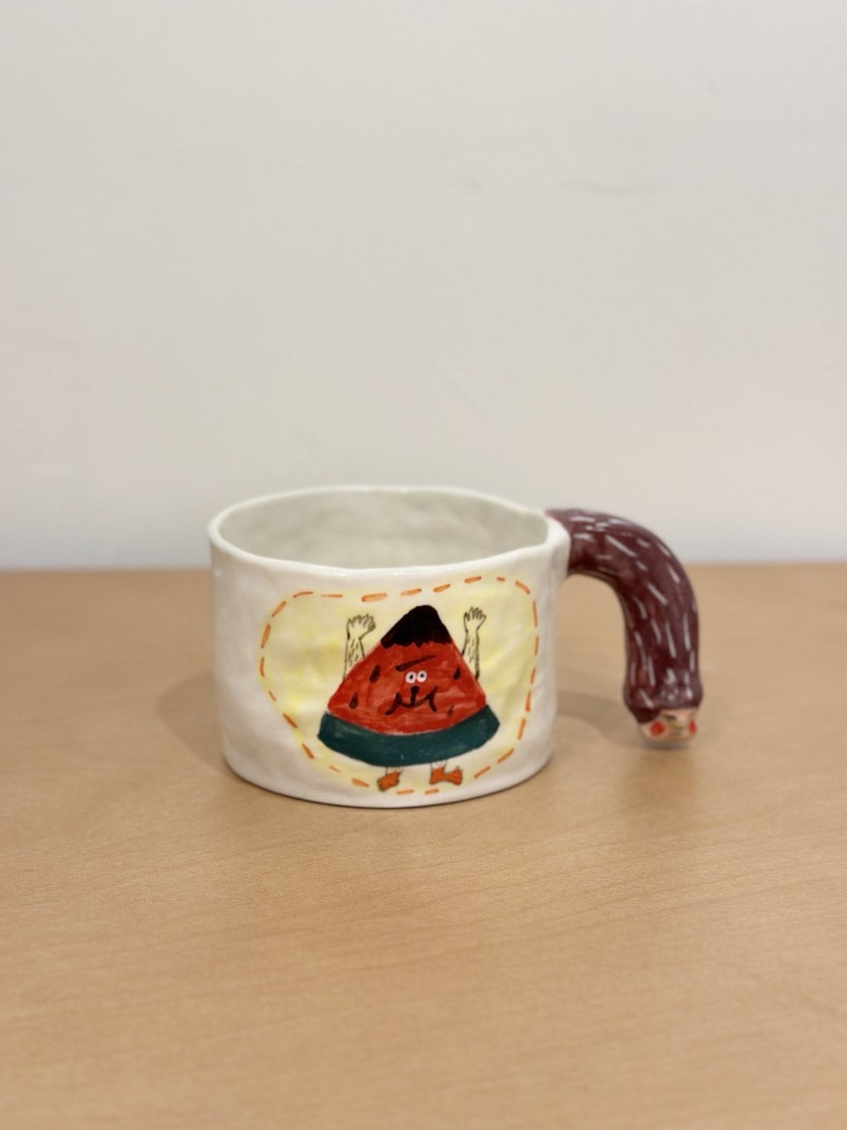 Porcelain cup-hair handle cup