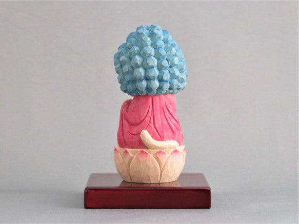 The cassock wears it for five eons and contemplates the Amitabha cat