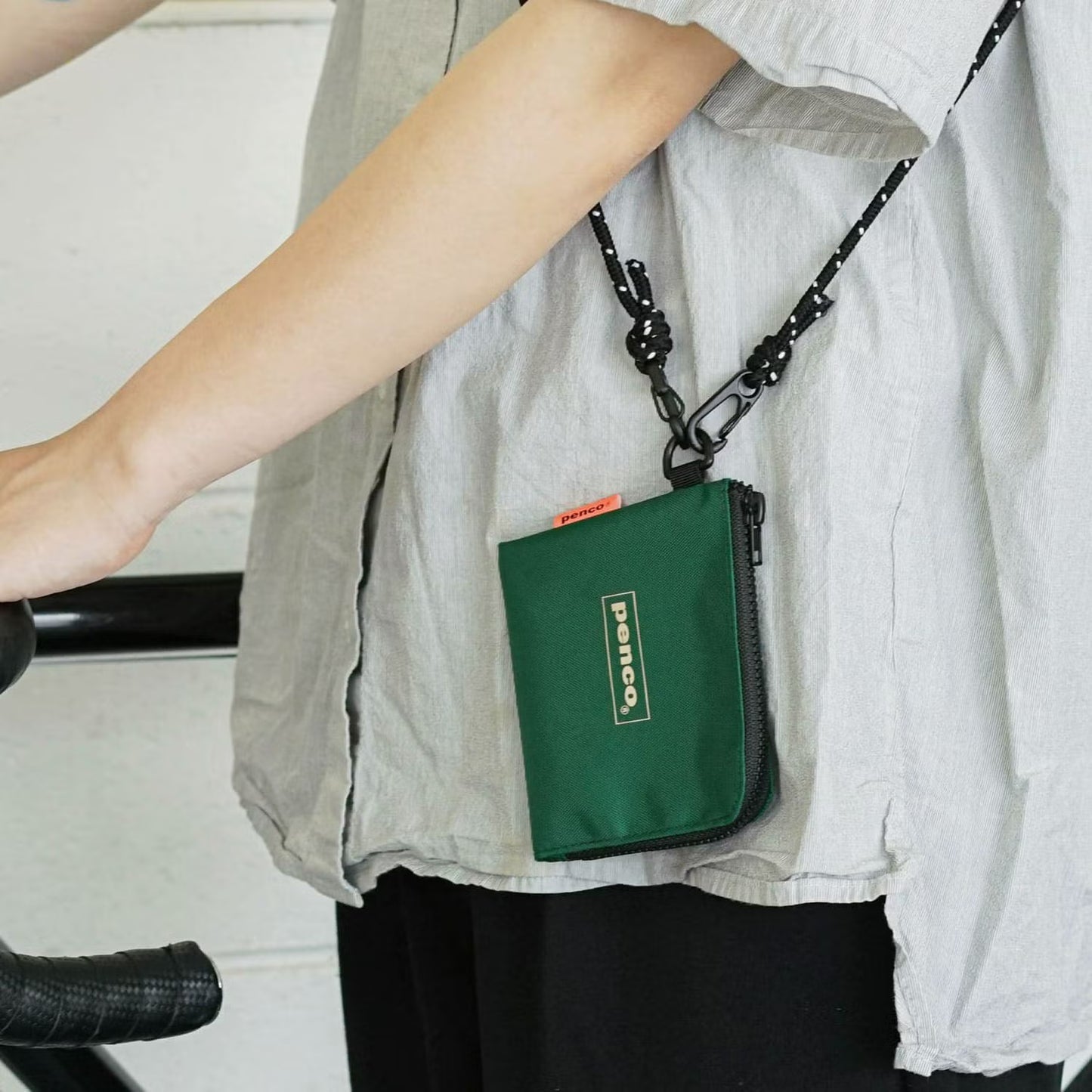 L Zip Purse