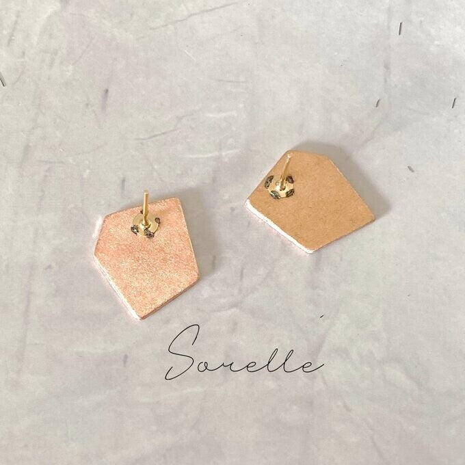 純銅五邊形穿孔耳環