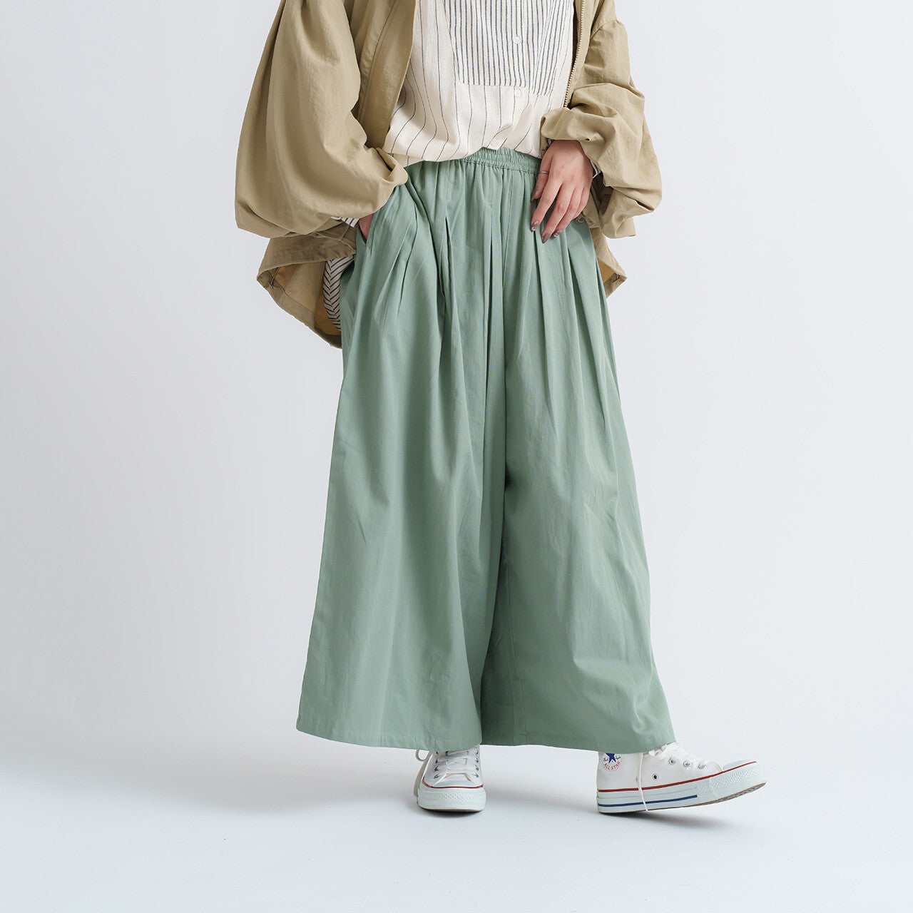 純色皺褶闊腳褲