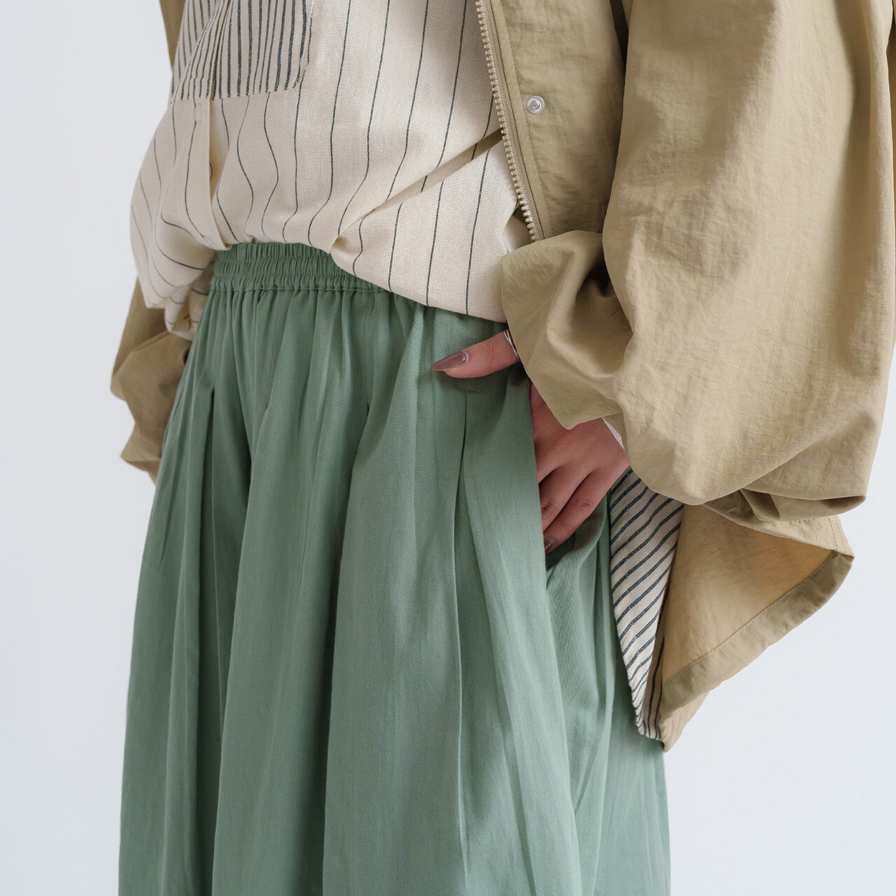 純色皺褶闊腳褲