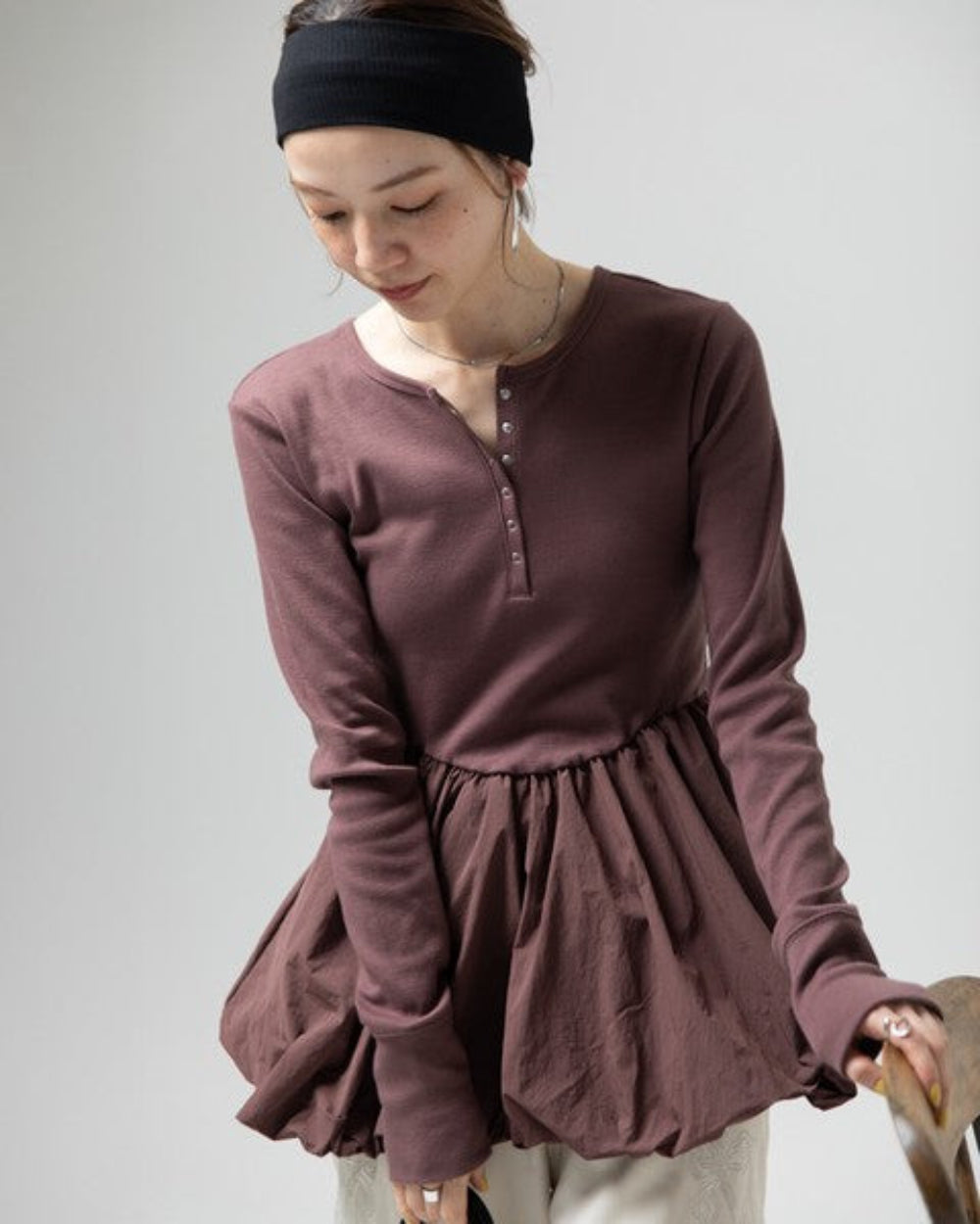 羅紋拼接蓬蓬裙下擺上衣