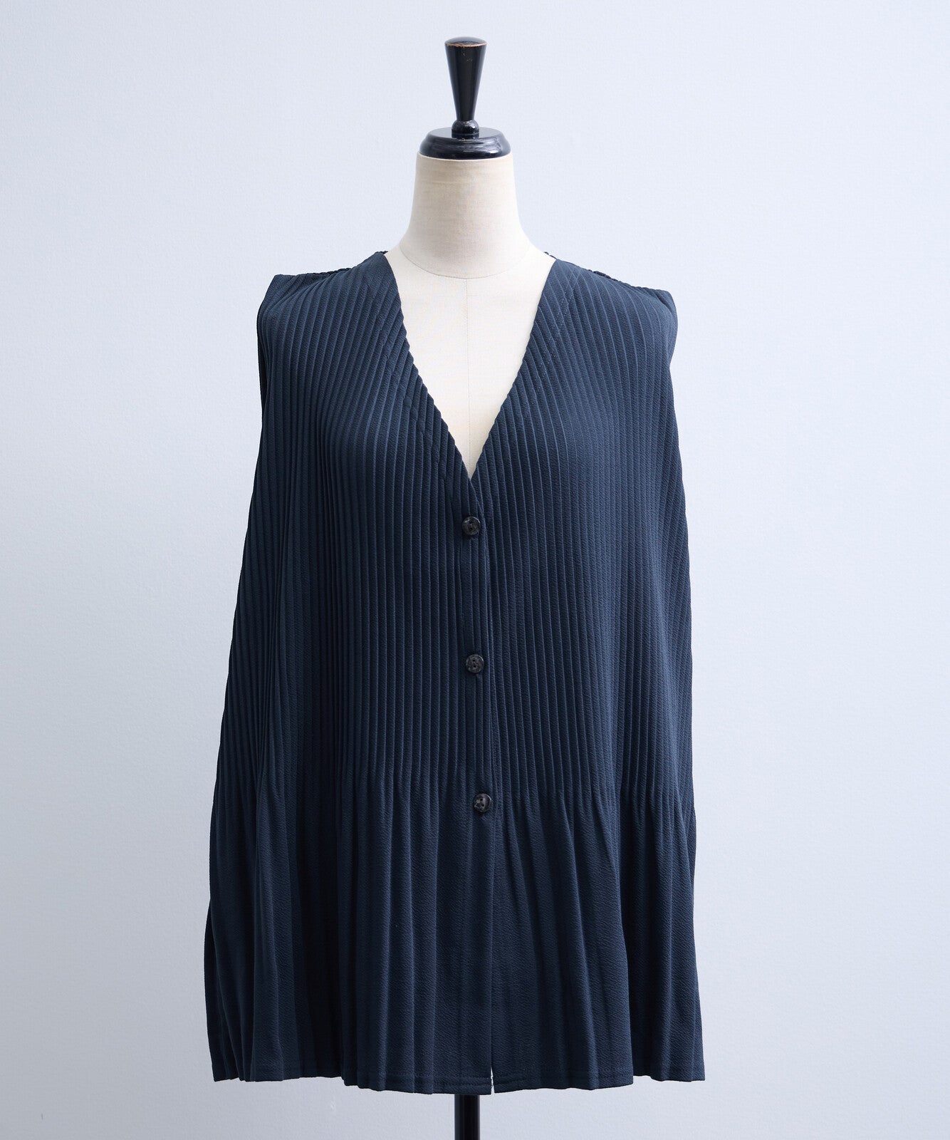 褶襉百褶裙擺寬鬆背心