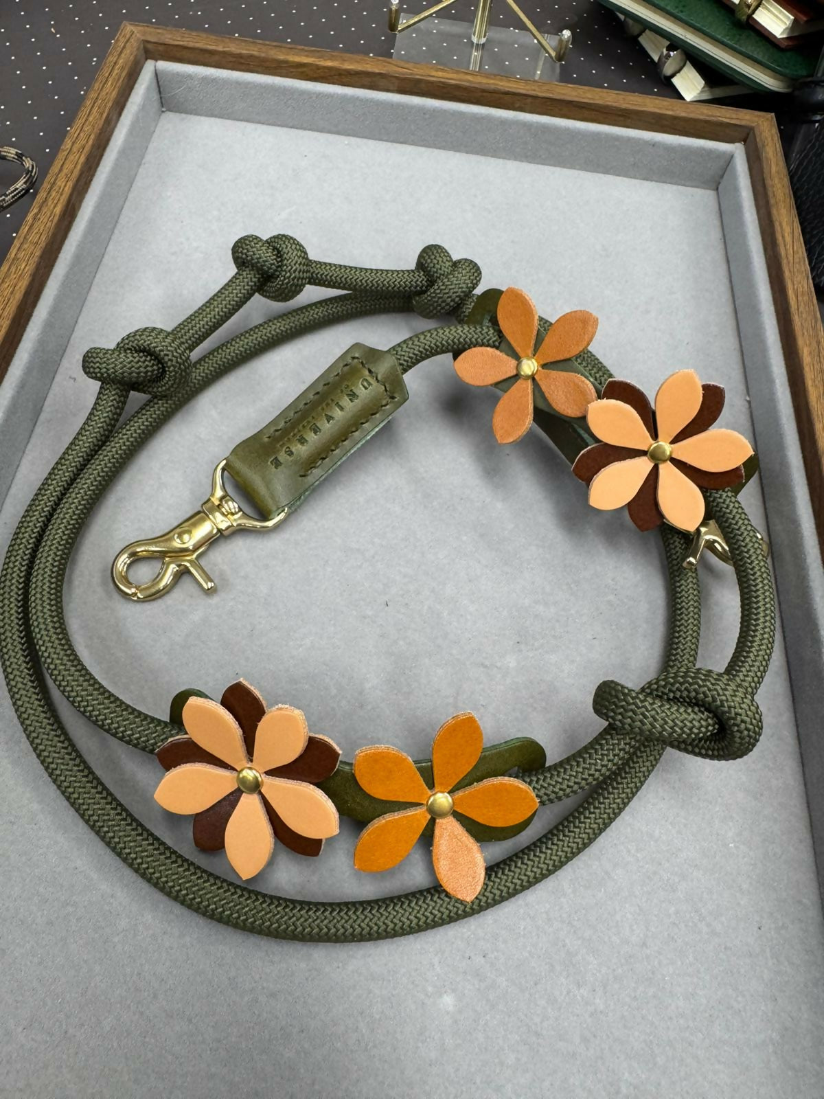 Camera or Phone Strap 相機或手機掛帶 . 花(8mm Rope)