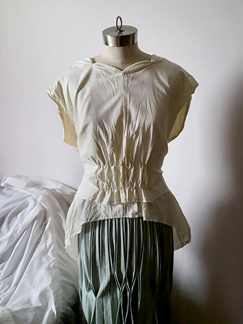 Treasurable Memo 2 Way Top