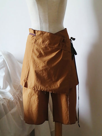 Every Grain Shorts with Apron
