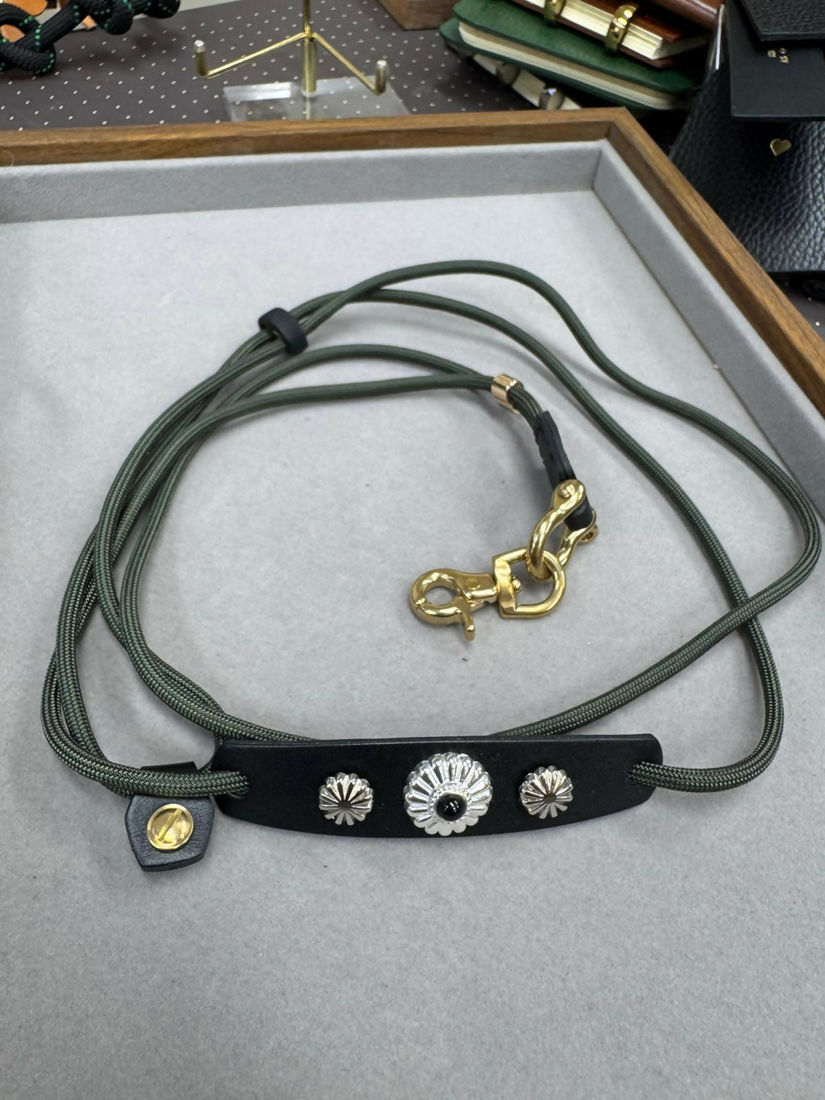 Camera or Phone Strap 相機或手機掛帶 . 單皮扣款