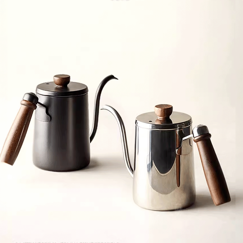 Japanese style hand brewed coffee pot with wooden handle