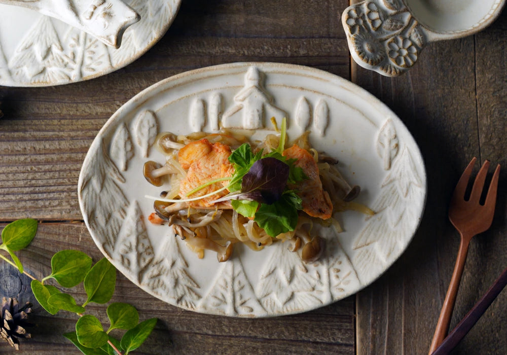 益子燒 童話餐廳浮雕圖案橢圓碟