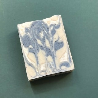 黑糖 芝麻 薏仁 乳木果油 保濕修護 手工皂