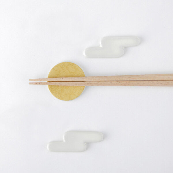 Cloud and full moon shaped chopstick rest