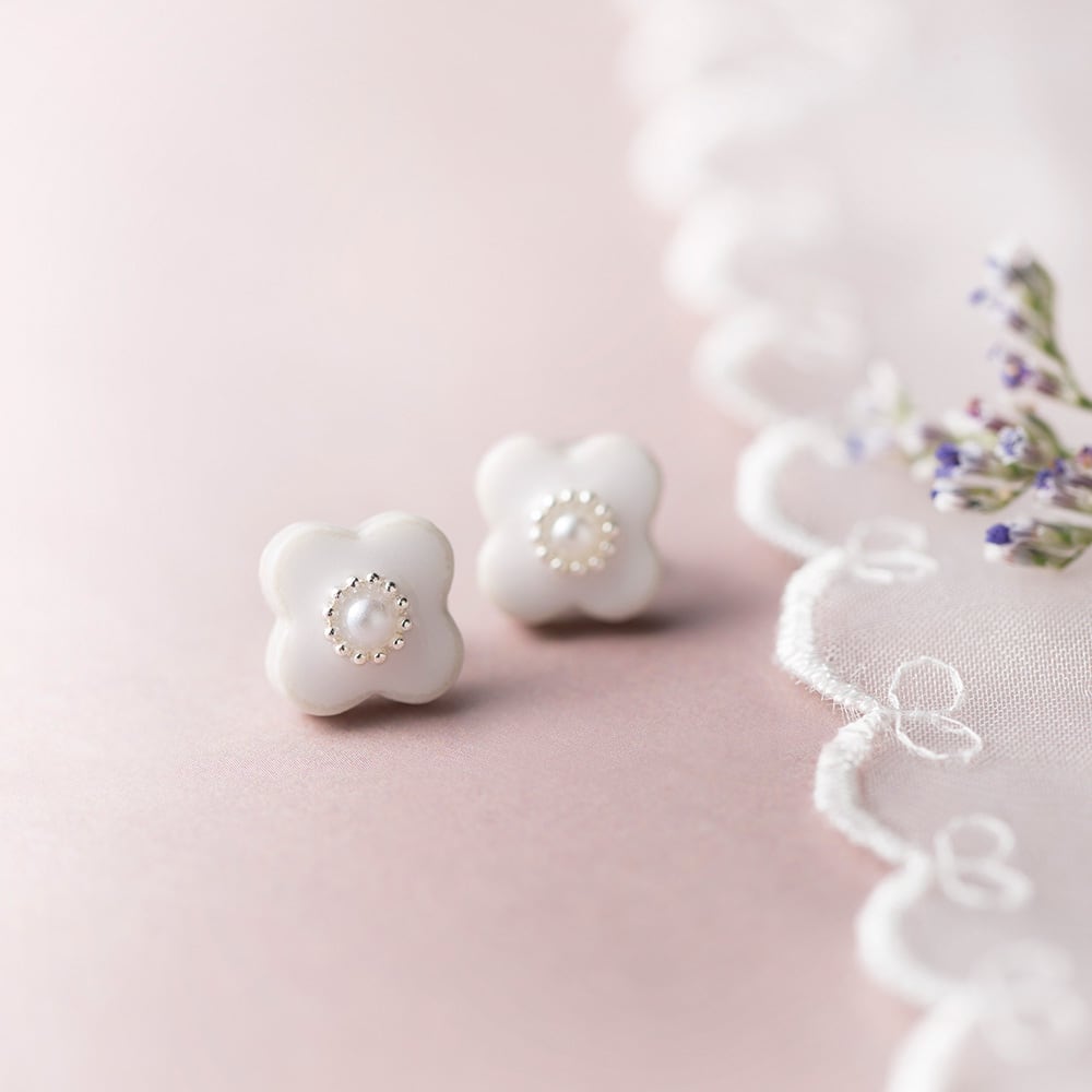 Minoyaki Floret Pearl Pierced Earrings